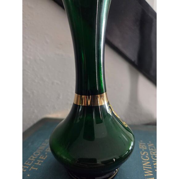 Bohemian Green Glass Vase 7" with Enamel Flowers & 22KT Gold Gilt Decoration - Picture 8 of 10